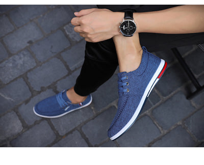 Trendy casual shoes