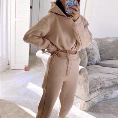 Jogging Suits for Women – 2-Piece Tracksuit with Hoodie & Long Pants
