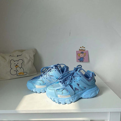 Women’s Casual Versatile Retro Couple Sneakers